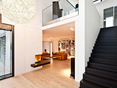 Zeitlos elegante Treppe ohne Fugen