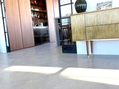 Fugenloser Boden aus Cire-Beton